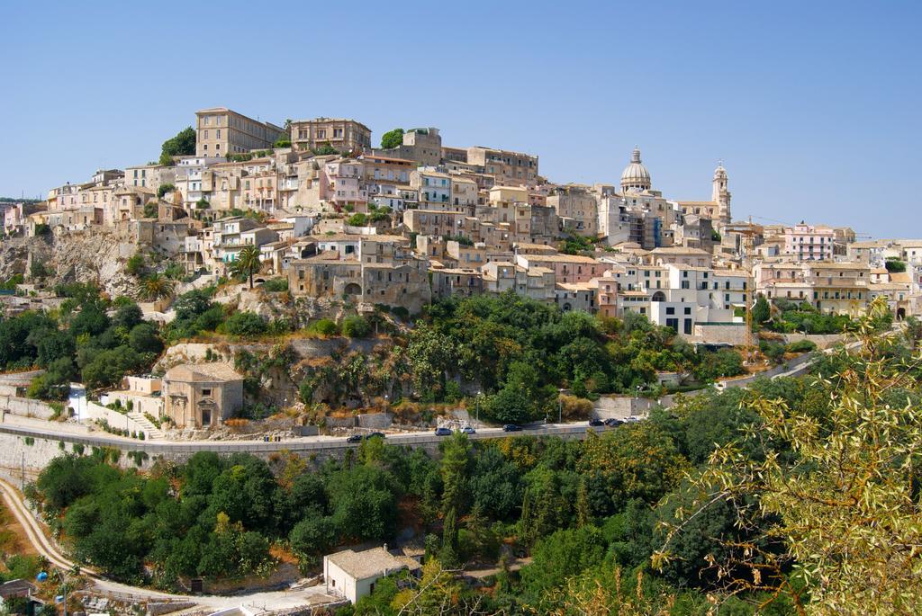 Giumbabulla Luxury House Bed & Breakfast Ragusa Exterior foto
