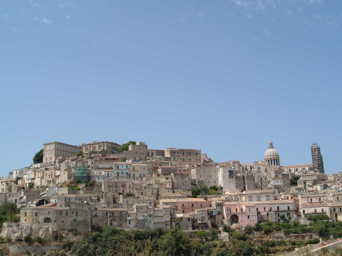 Giumbabulla Luxury House Bed & Breakfast Ragusa Exterior foto