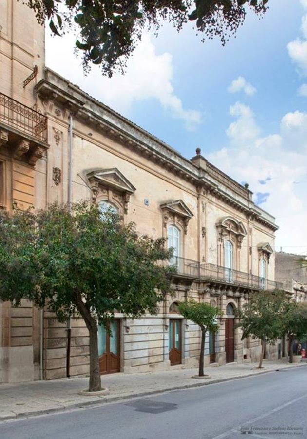 Giumbabulla Luxury House Bed & Breakfast Ragusa Exterior foto